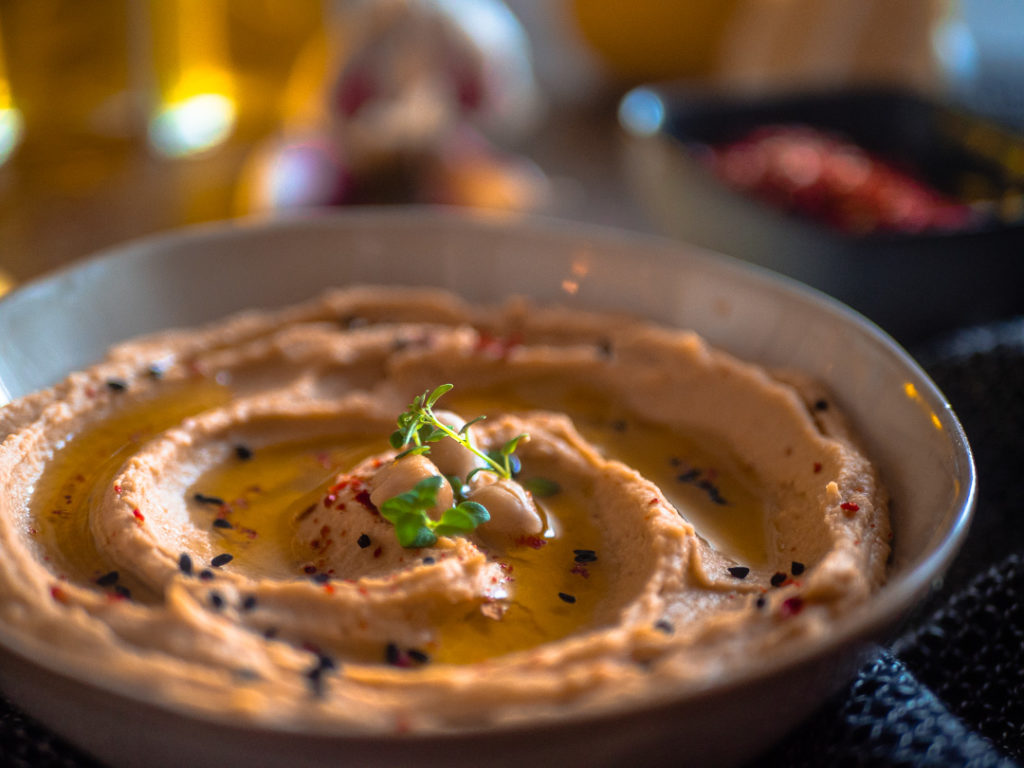 Hummus selber machen mit Chili